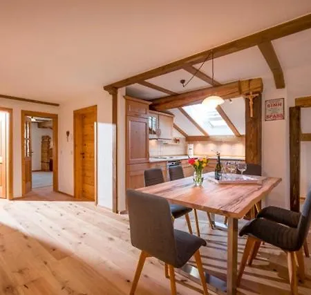 Grosshuberhof Apartament