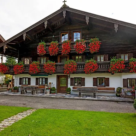 Apartament Grosshuberhof *